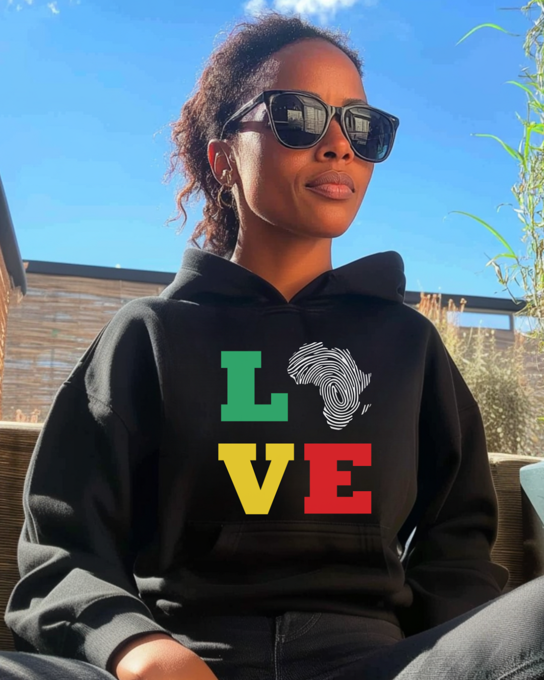 'Love Africa' Hoodie Black